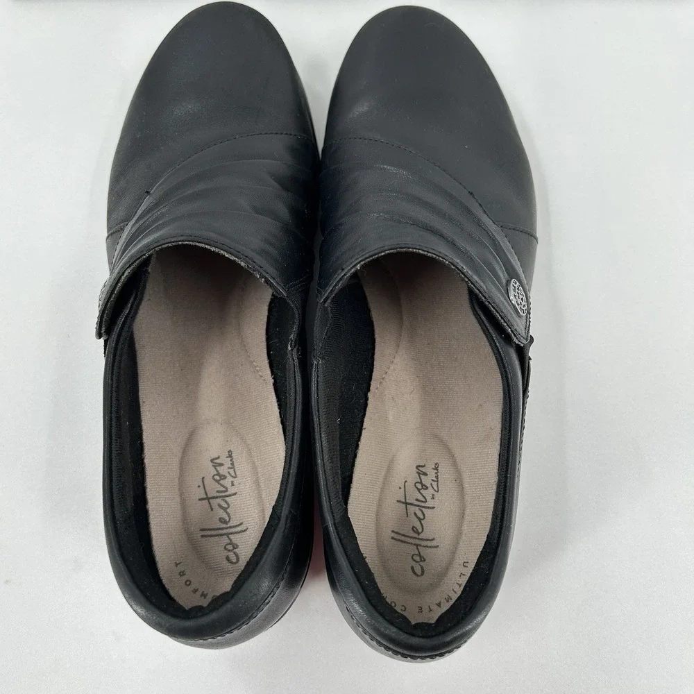 Clarks Collection Black Leather Slip On loafers Womens Size 8 Comfort Flats Work